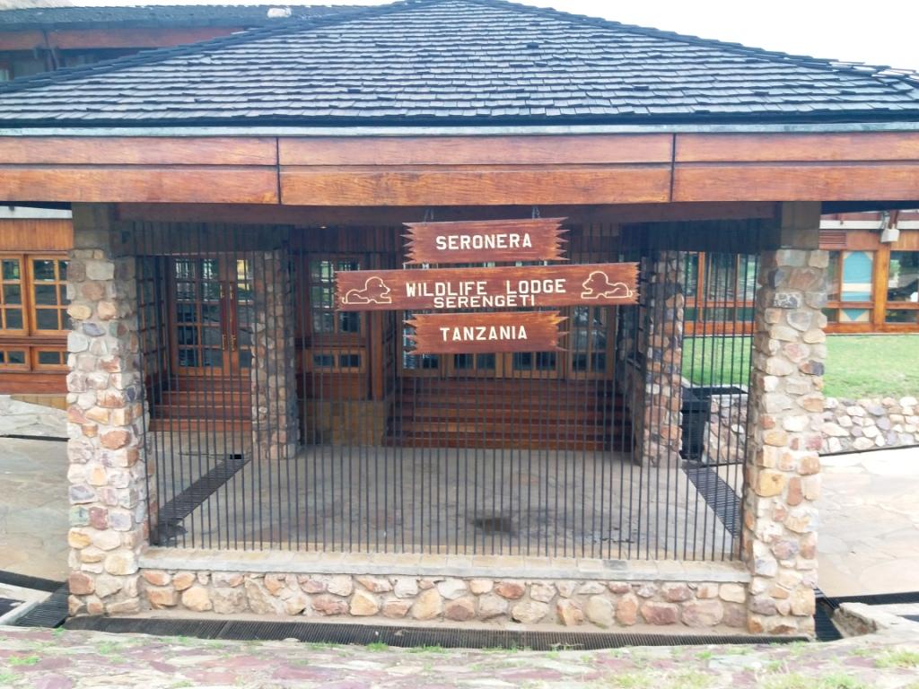 Seronera Wildlife Lodge Серенгети Экстерьер фото